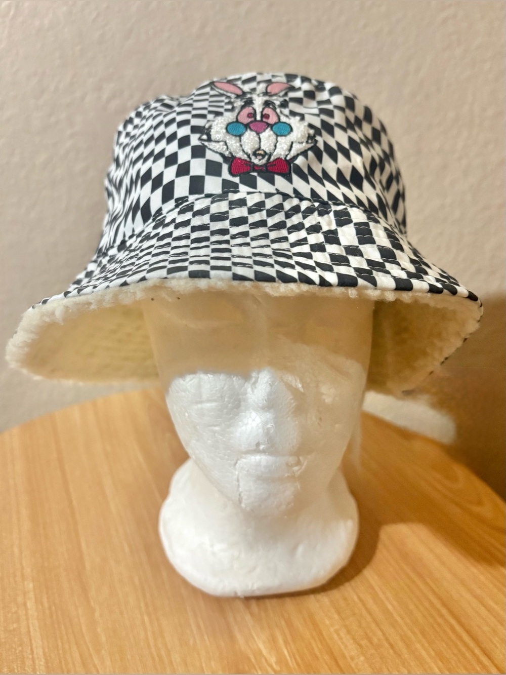 2024 Disney Parks Alice Wonderland Rabbit Checkered Sherpa Bucket Adult Hat New